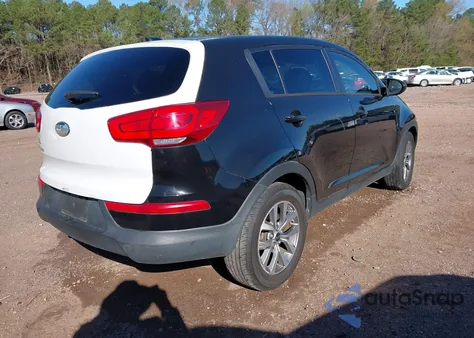 2015 Kia Sportage Lx z USA, uszkodzony, nr VIN KNDPB3AC3F7745909